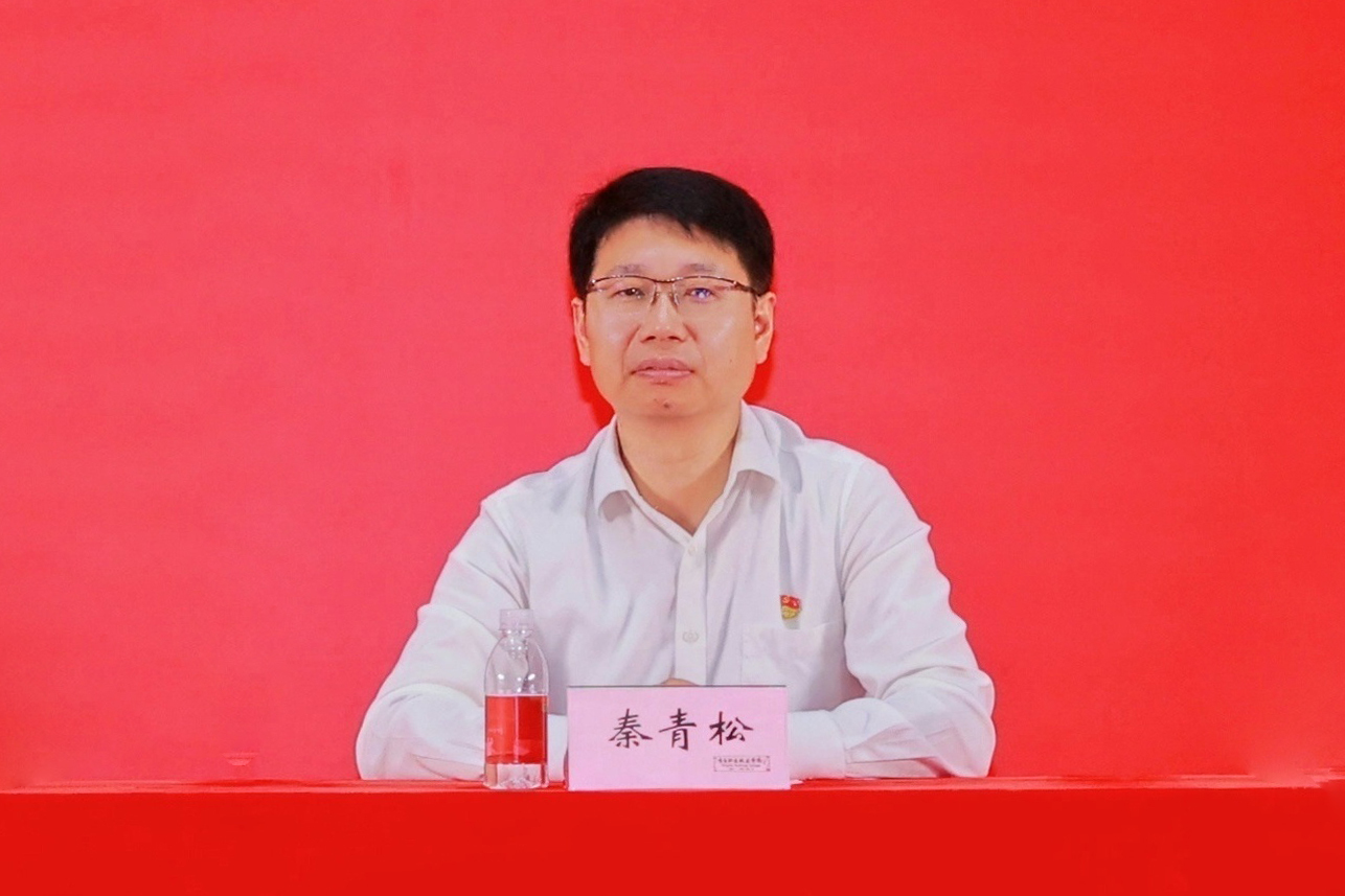 长风万里鹏程举,巨浪千重骏业开!开云kaiyun网页版举行2025届毕业典礼 长风万里鹏程举,巨浪千重骏业开!开云kaiyun网页版举行2025届毕业典礼